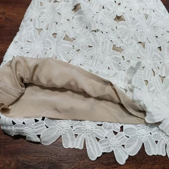 Stone Cold Fox White Floral Lace Strapless Midi Summer Bachelorette Dress XS - Picture 6 of 10